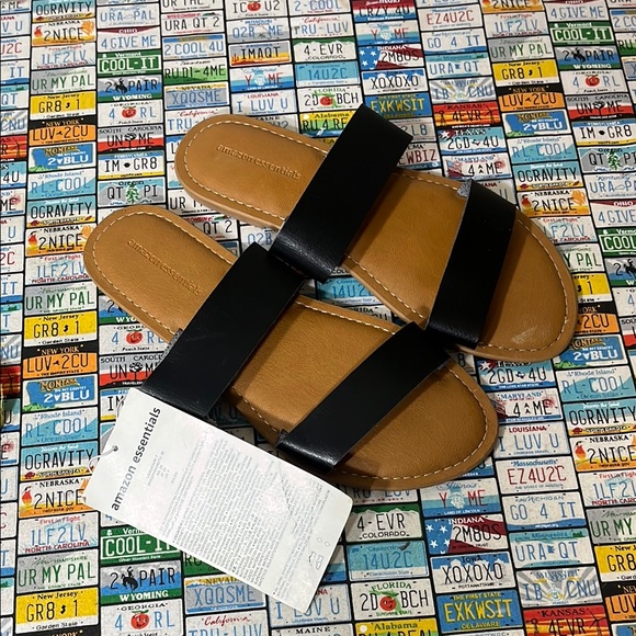 Amazon Essentials Women’s Black Double Strap Slide Sandals | Size 7 - Picture 1 of 5